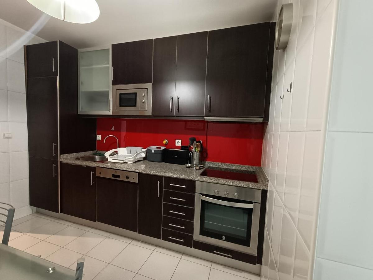 Modern 1Br For 4 - Great For Long Stays, 10 Min To Attractions บีลาโนวาเดกายา ภายนอก รูปภาพ