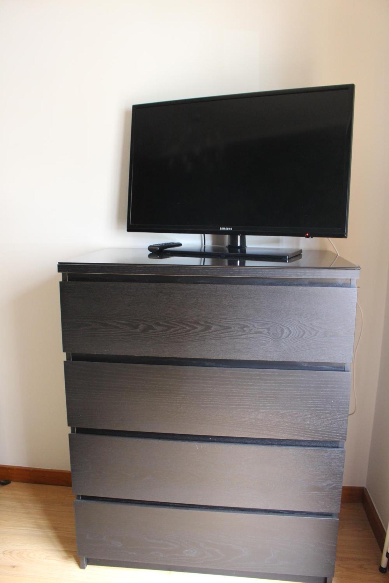Modern 1Br For 4 - Great For Long Stays, 10 Min To Attractions บีลาโนวาเดกายา ภายนอก รูปภาพ